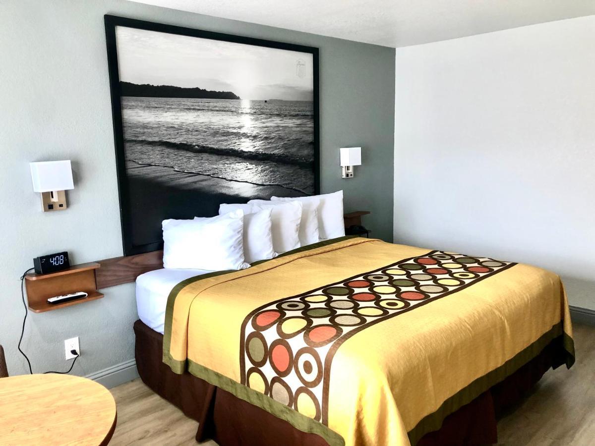 Super 8 By Wyndham Fort Bragg Kültér fotó