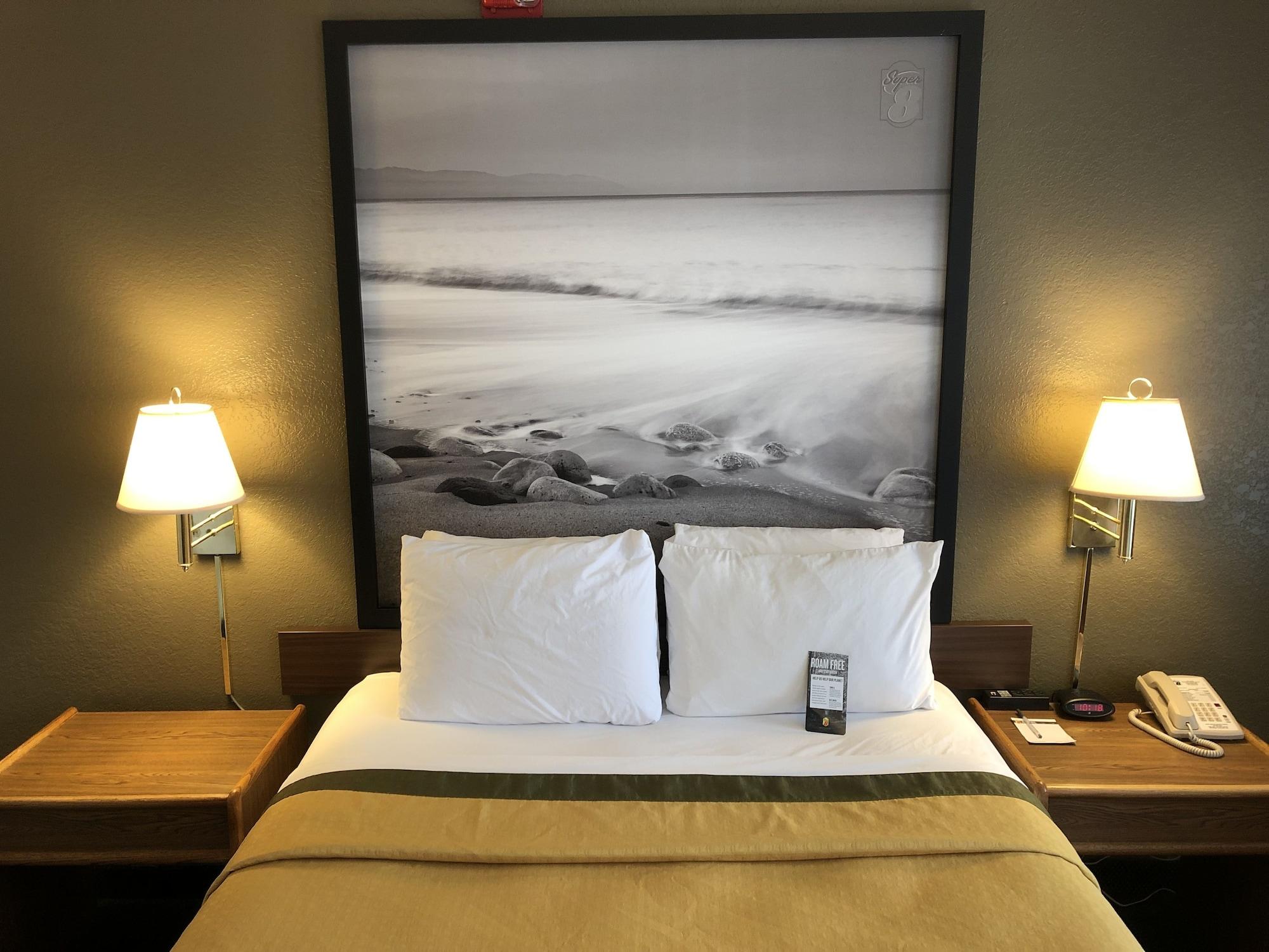 Super 8 By Wyndham Fort Bragg Kültér fotó