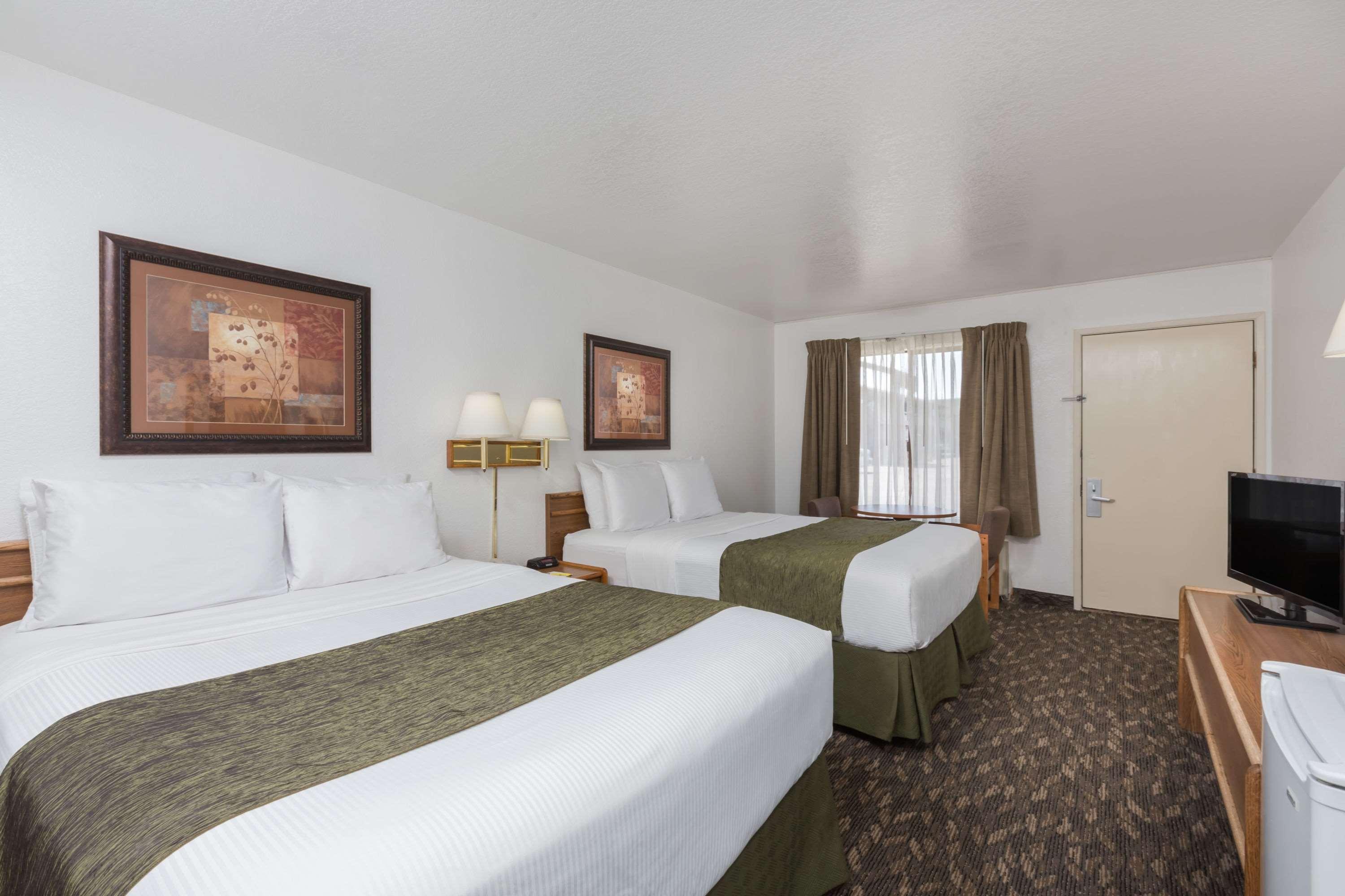 Super 8 By Wyndham Fort Bragg Kültér fotó
